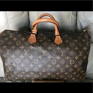 Louis Vuitton Speedy 40